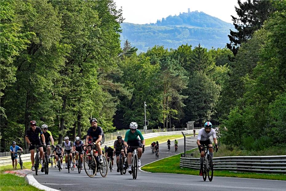 24h durch die Grüne Hölle bei Rad am Ring 2024