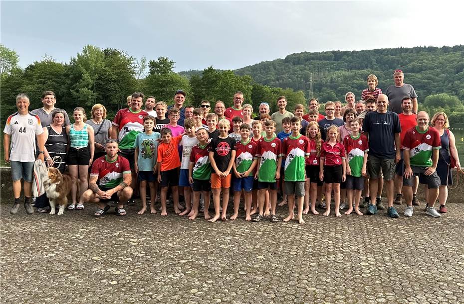 Nachwuchssportler trotzen dem Wetter