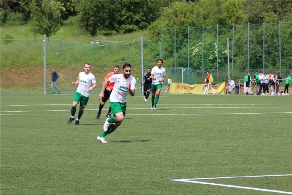 Beim TuS Oberwinter rollt der Ball wieder