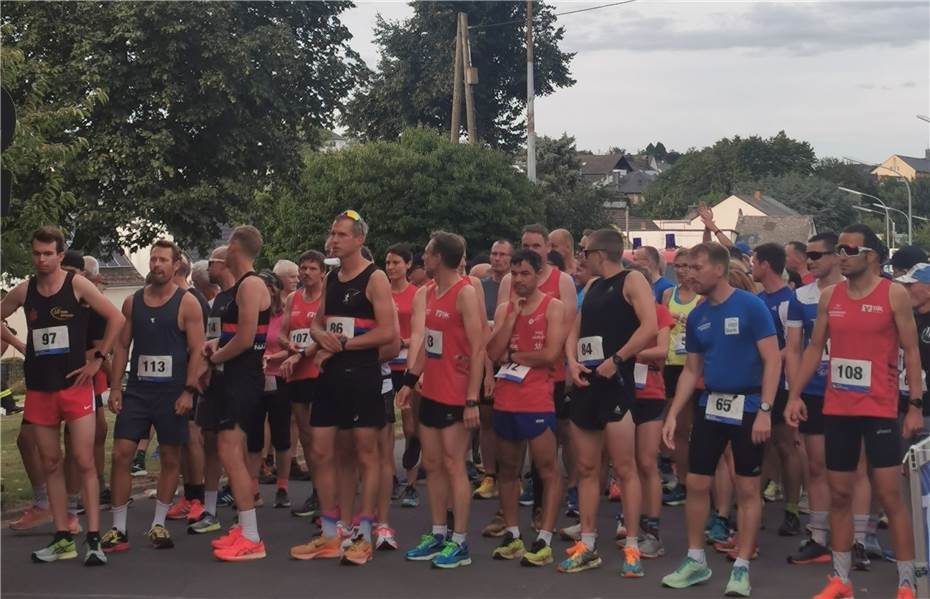 Stefan Marx dominiert beim Nettetal-Lauf