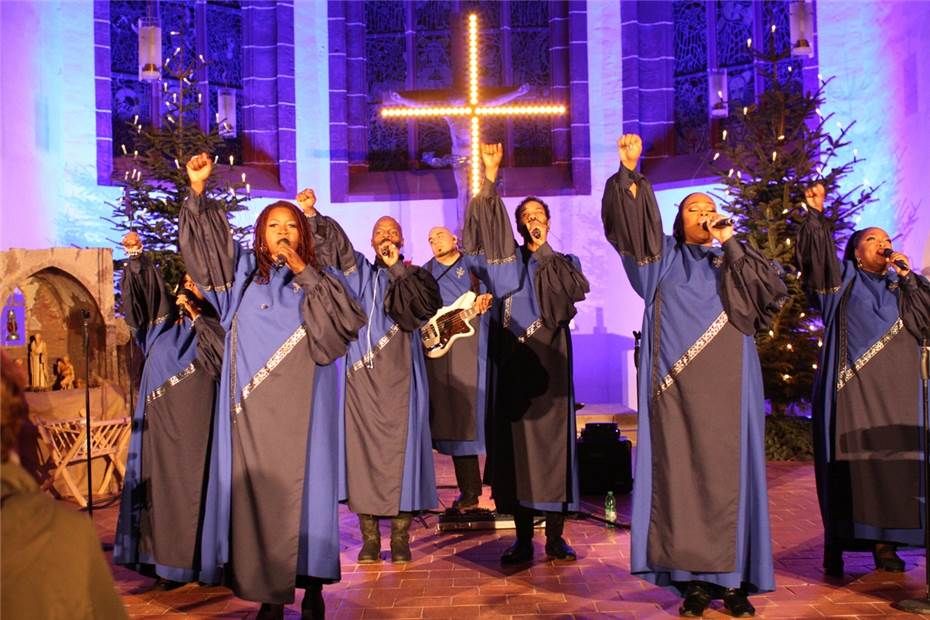 The Best of Black Gospel auf ihrer „Mission Hope Tour“