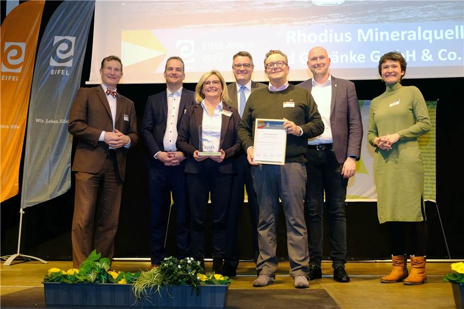 RHODIUS Mineralquellen erhält den EIFEL Award für nachhaltiges Handeln